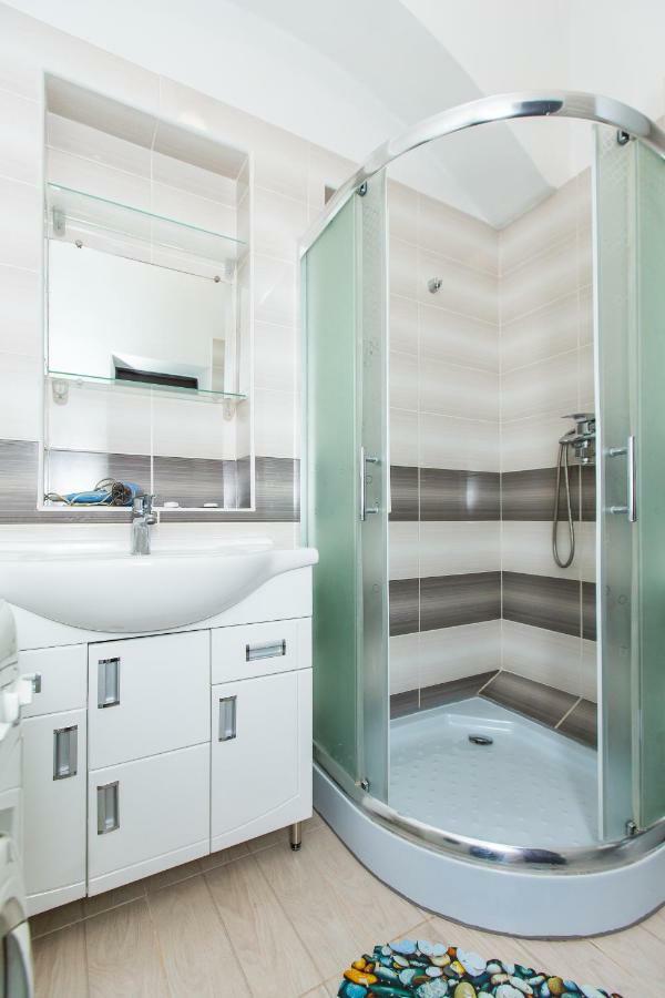 Apartment On Tuhan-Baranovskoho,4 리비프 외부 사진